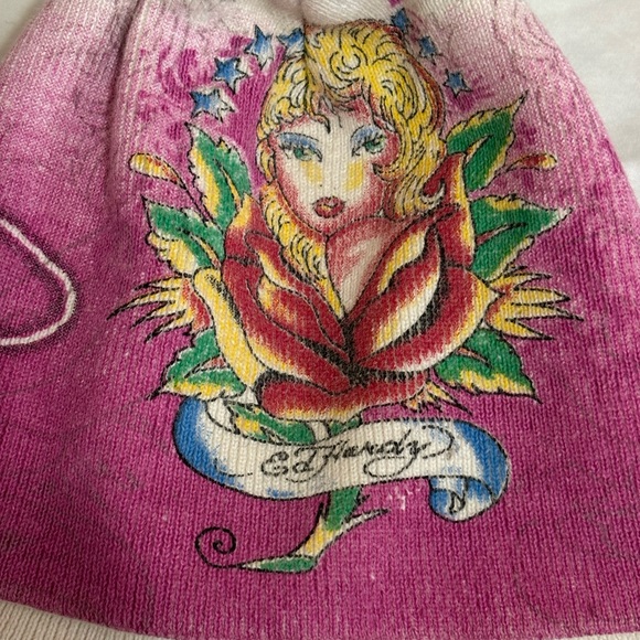Ed Hardy Pink and White Gradient Beanie - Picture 4 of 7